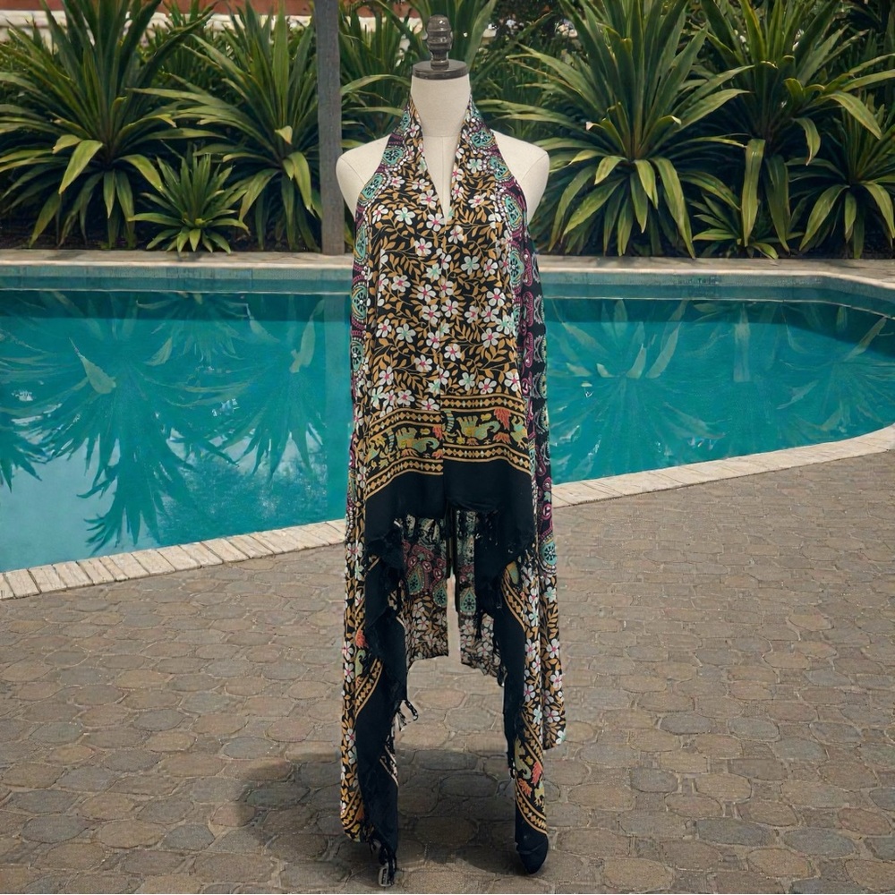 **LIKE NEW** Pareos Del Mar Floral Halter Swim Coverup